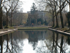 Märchenbrunnen im Von-der-Schulenburg-Park